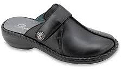 Propet Altadena in Black